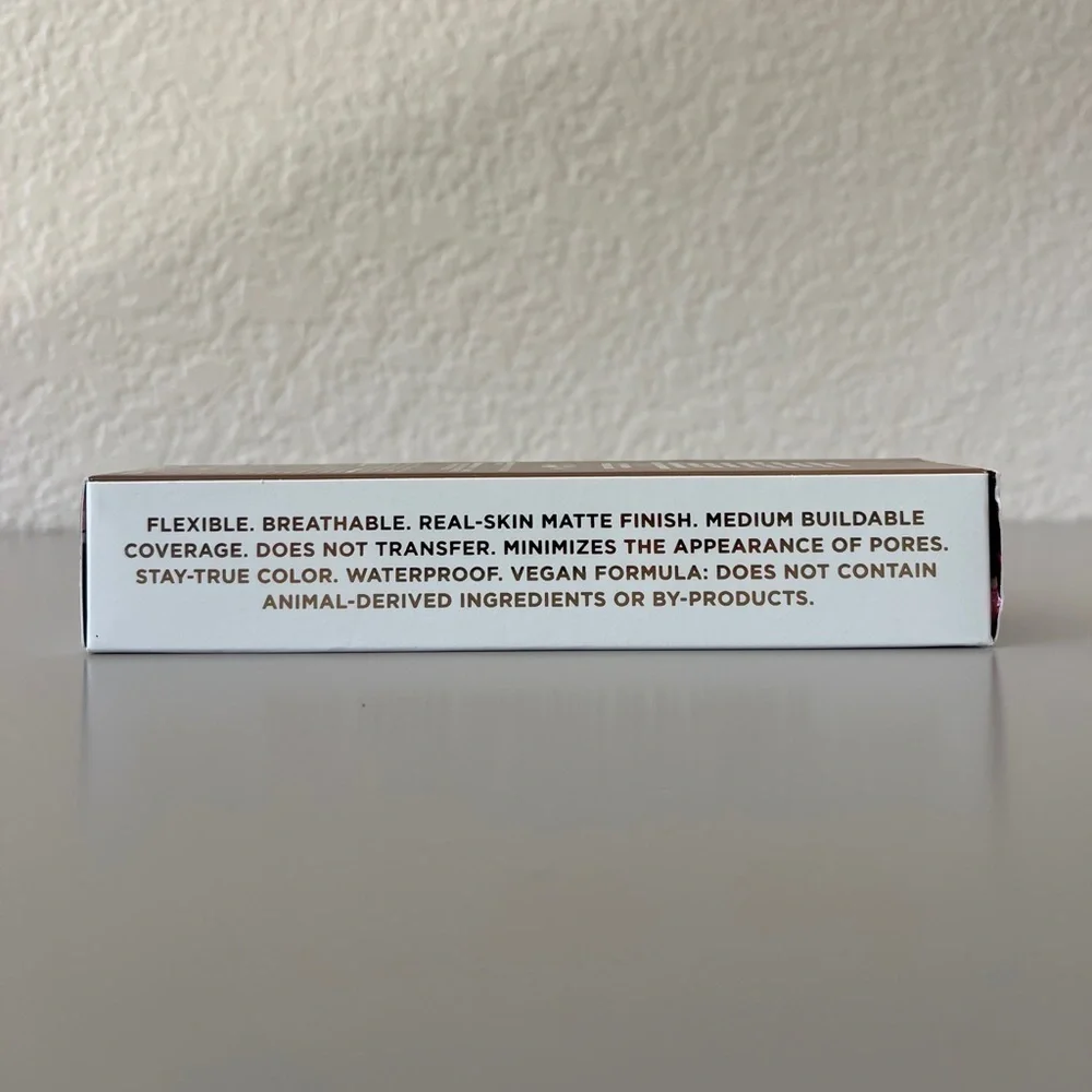 80NN UD URBAN DECAY Stay Naked Liquid Foundation 30ml
